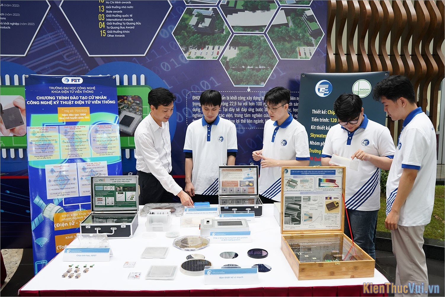 Đại học Công nghệ – Đại học Quốc Gia Hà Nội