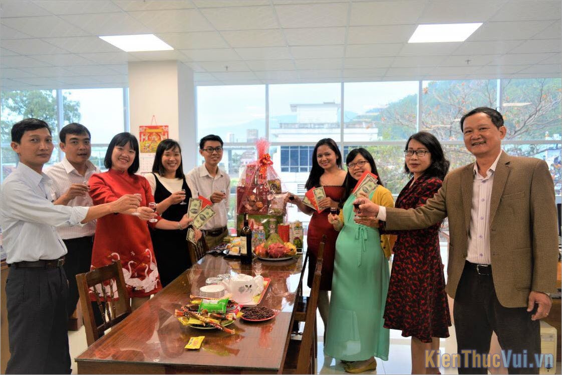 Lời chúc chia tay những người đồng nghiệp đáng quý